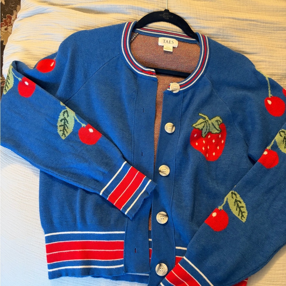 TAES Blue Strawberry & Cherry Knit Cardigan Size Small